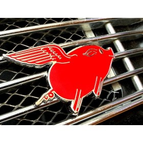 Porkasus Enamel Grille Badge